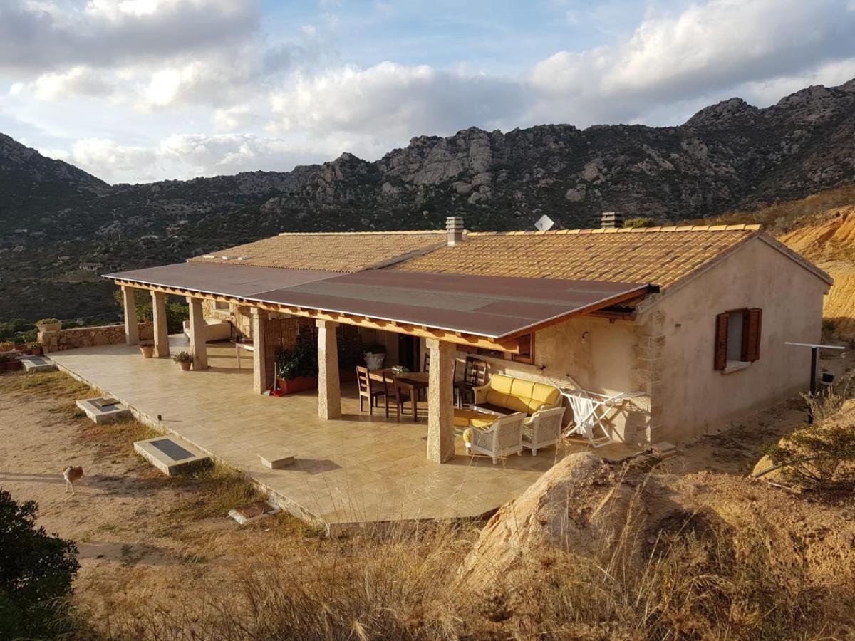 Villetta Osseddu Όλμπια Εξωτερικό φωτογραφία