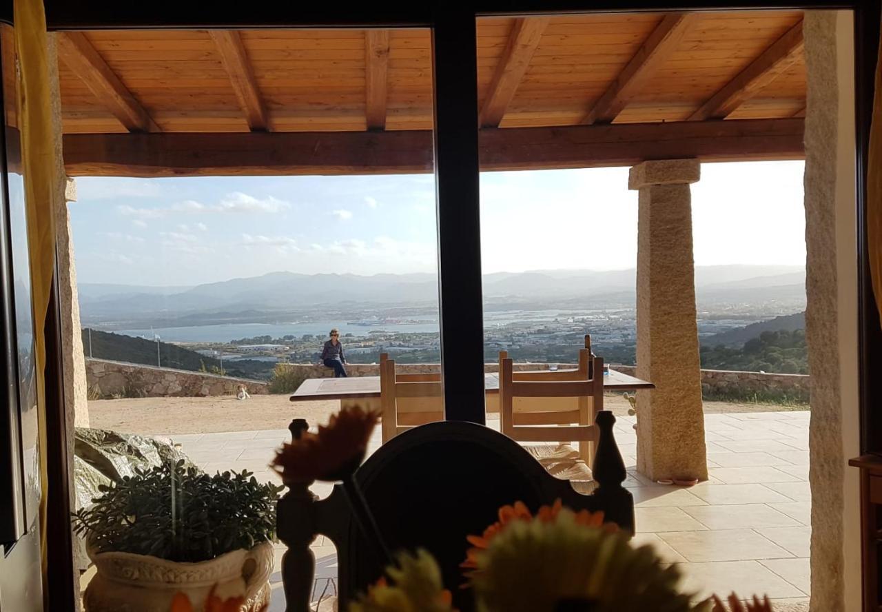 Villetta Osseddu Όλμπια Εξωτερικό φωτογραφία